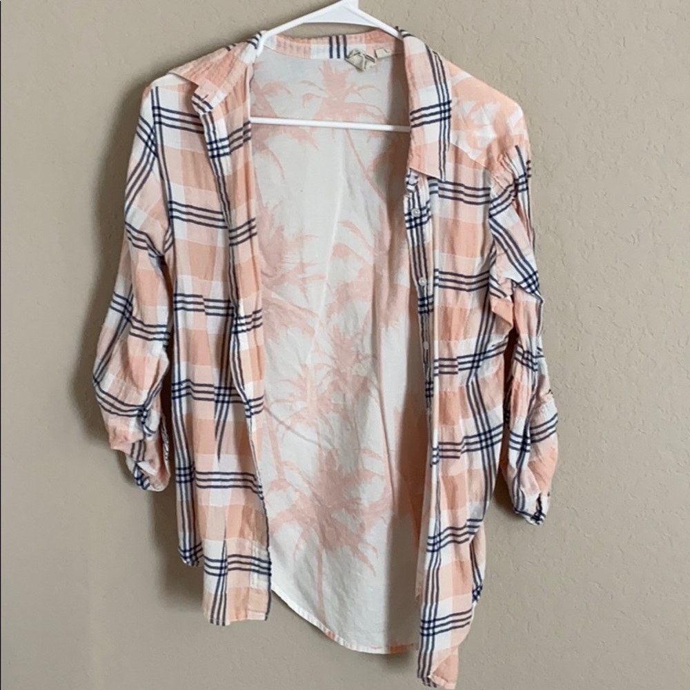 peachy button up!
